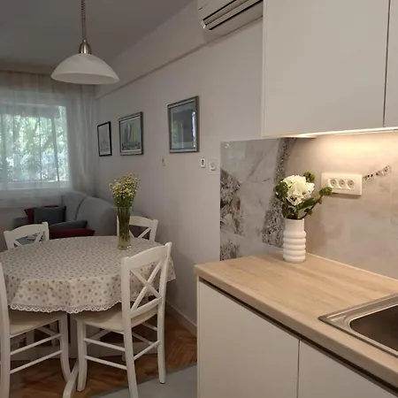 Appartement Luciana - Near Centre *